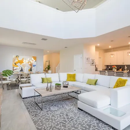 1581Am Villa 5 Bed/5 Ba